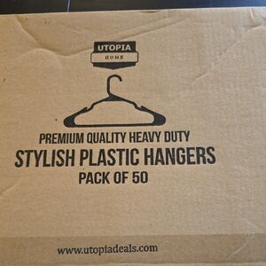 Utopia Home Pink Plastic Hangers – Pack of 50